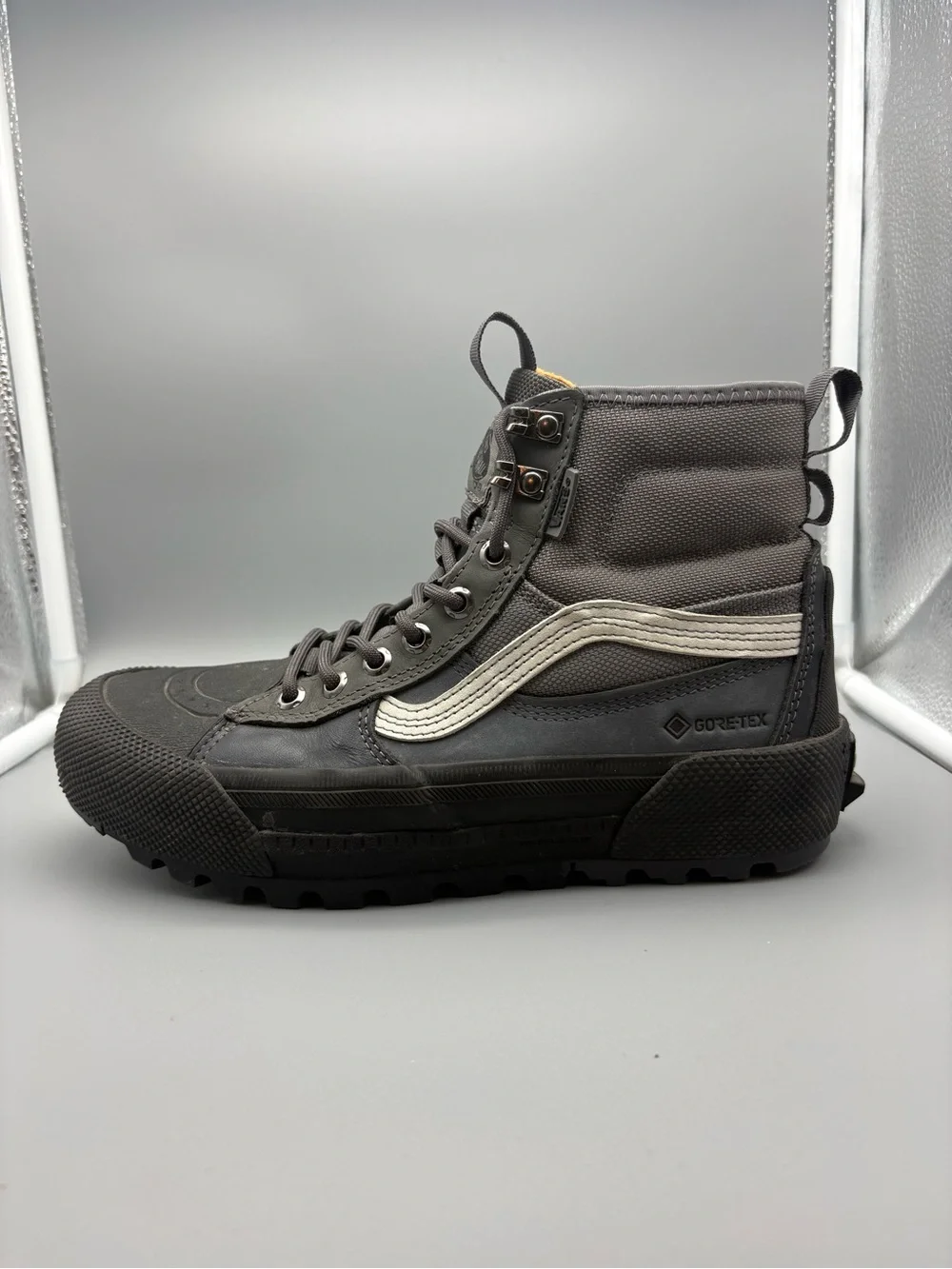 Vans | Sk8-Hi Gore-Tex MTE-3 Shoes ; Black Grey ; Womens 8